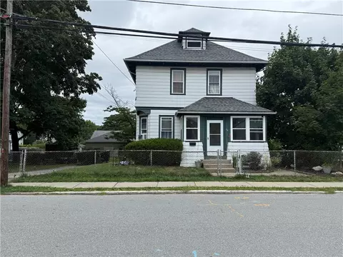 75 Fifth St, East Providence, RI 02914