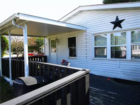 Exterior - 3 Lear Dr, Coventry, RI 02816 photo 3 of 8