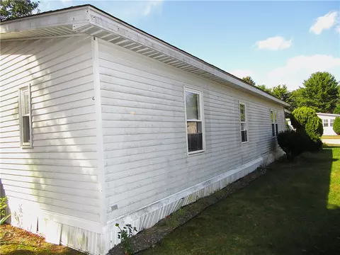 Exterior - 3 Lear Dr, Coventry, RI 02816 photo 4 of 8