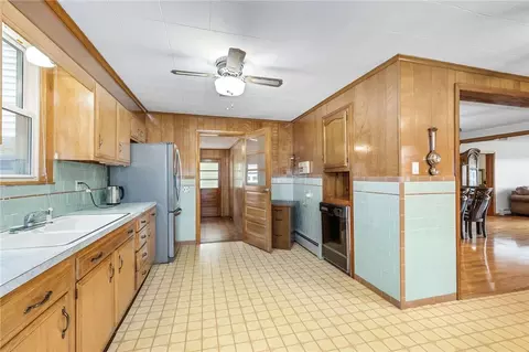 11 Longvue Ave, Westerly, RI 02891 photo 20