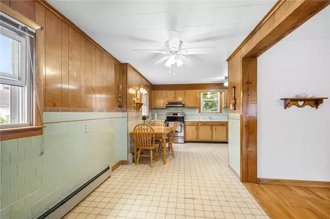 11 Longvue Ave, Westerly, RI 02891 photo 17
