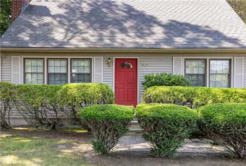 Exterior - 367 Chestnut Hill Rd, Glocester, RI 02814 photo 2 of 11