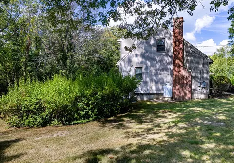 Exterior - 367 Chestnut Hill Rd, Glocester, RI 02814 photo 6 of 11