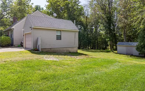 Exterior - 367 Chestnut Hill Rd, Glocester, RI 02814 photo 10 of 11