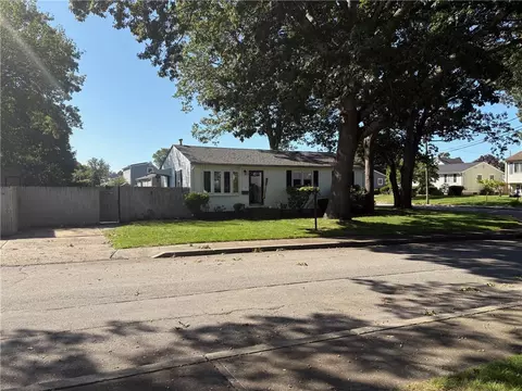 Other - 100 Elberta St, Warwick, RI 02889 photo 1 of 8