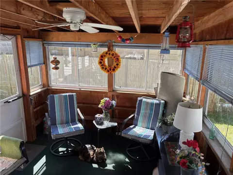 Exterior - 100 Elberta St, Warwick, RI 02889 photo 6 of 6