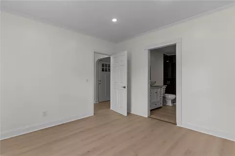 406 Killingly St, Providence, RI 02909 photo 26