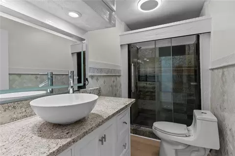 406 Killingly St, Providence, RI 02909 photo 42