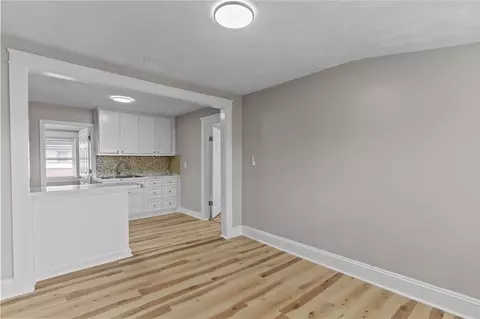 406 Killingly St, Providence, RI 02909 photo 38