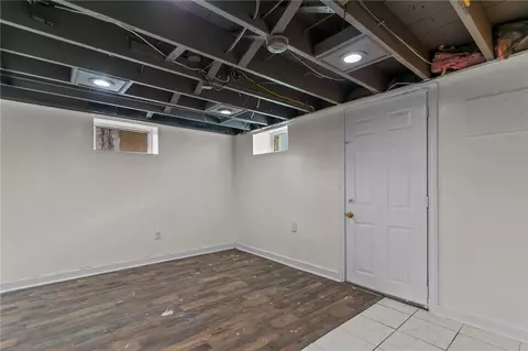 406 Killingly St, Providence, RI 02909 photo 30