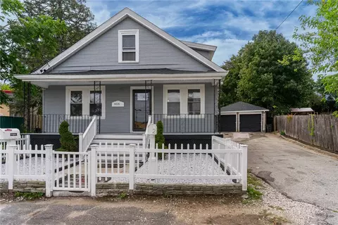 406 Killingly St, Providence, RI 02909