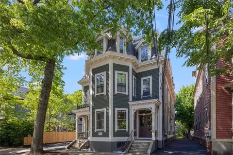 43 Chapin Ave #5, Providence, RI 02909