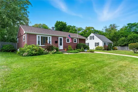 11 Observatory Rd, Warwick, RI 02888 photo 7