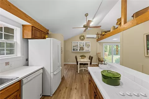 11 Observatory Rd, Warwick, RI 02888 photo 16