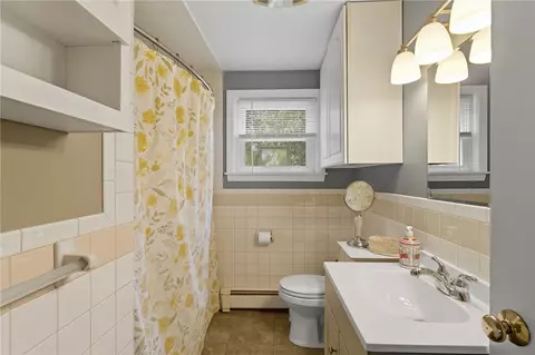 11 Observatory Rd, Warwick, RI 02888 photo 13