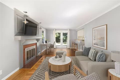 45 Cushing Rd, Warwick, RI 02888 photo 6