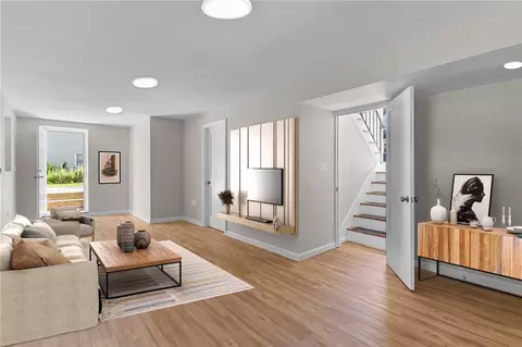 Living - 75 Marshall Ave, Warwick, RI 02886 photo 3 of 4
