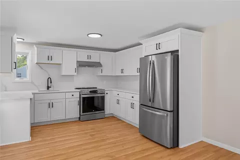 Kitchen - 75 Marshall Ave, Warwick, RI 02886 photo 2 of 2