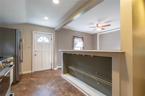 68 Northeast St, Woonsocket, RI 02895 photo 7