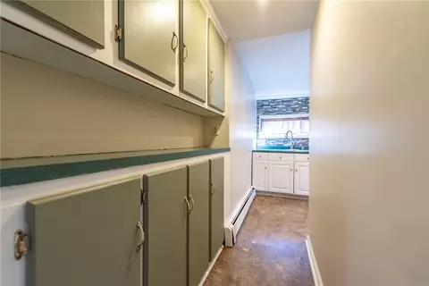 68 Northeast St, Woonsocket, RI 02895 photo 8