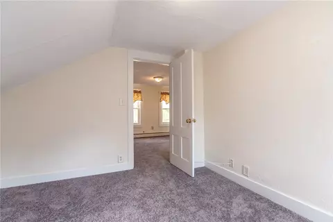 68 Northeast St, Woonsocket, RI 02895 photo 33