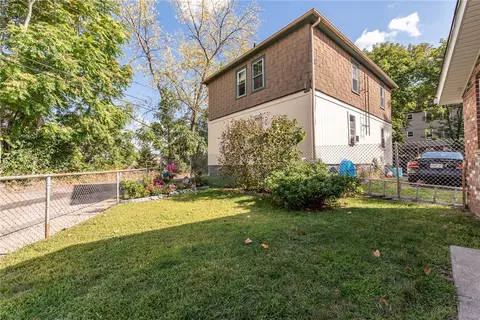 68 Northeast St, Woonsocket, RI 02895 photo 41