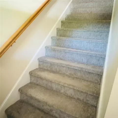 Entry Way - 212 Blade St, Warwick, RI 02886 photo 7 of 11