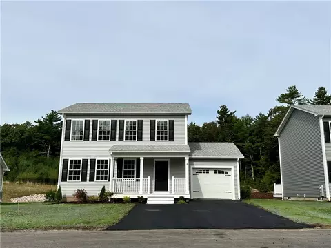 4 Pine Way Blvd, Coventry, RI 02816