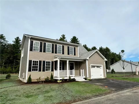 10 Pine Way Blvd, Coventry, RI 02816 photo 2