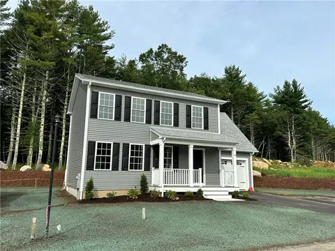 18 Pine Way Blvd, Coventry, RI 02816 photo 2