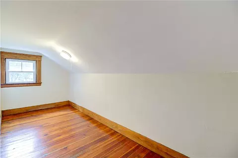 Bedroom - 14 Delaware Ave, Warwick, RI 02888 photo 7 of 7