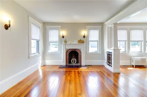 Living - 14 Delaware Ave, Warwick, RI 02888 photo 6 of 7