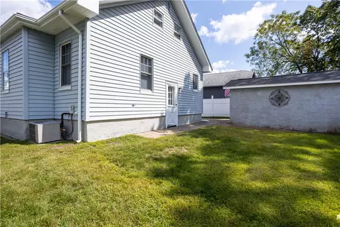 Exterior - 14 Delaware Ave, Warwick, RI 02888 photo 3 of 6