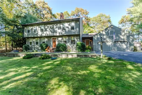 20 Heather Ln, Foster, RI 02825