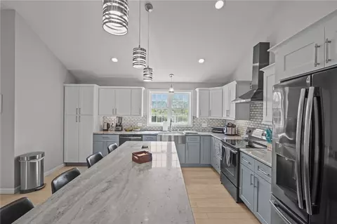 Kitchen - 214 Danielle Dr, Woonsocket, RI 02895 photo 3 of 4