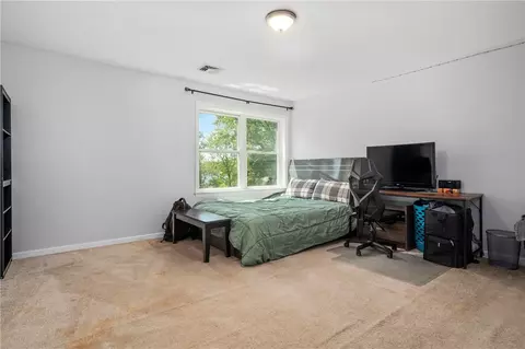 Bedroom - 420 E Wallum Lake Rd, Pascoag, RI 02859 photo 6 of 6