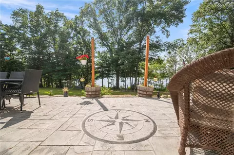 Exterior - 420 E Wallum Lake Rd, Pascoag, RI 02859 photo 6 of 9