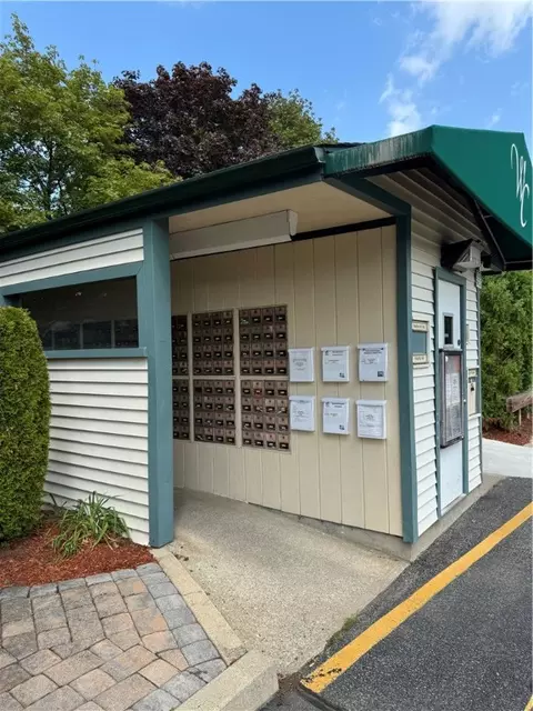 View/Area - 794 Williamsburg Cir, Warwick, RI 02886 photo 1 of 2