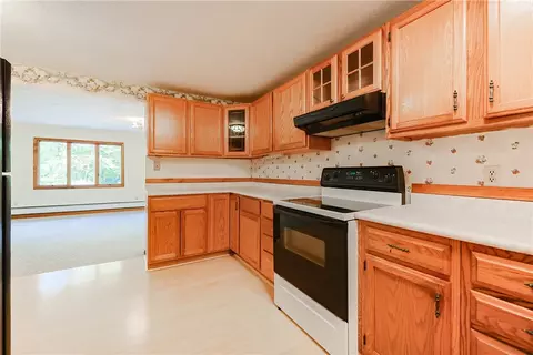 Kitchen - 85 Indian Trl, Glocester, RI 02814 photo 6 of 7