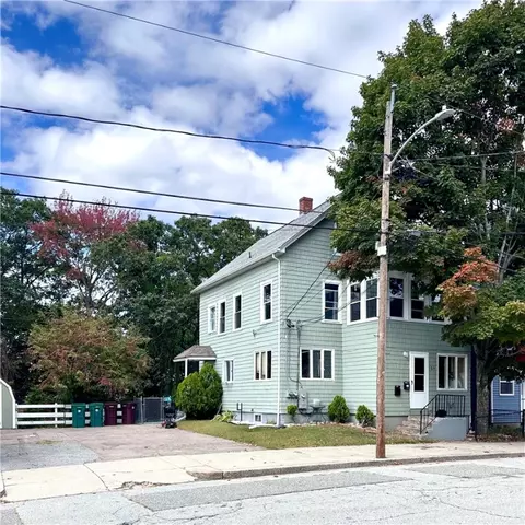 159 Grand St, Woonsocket, RI 02895