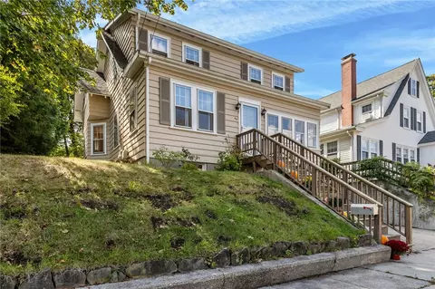 43 Sheffield Ave, Pawtucket, RI 02860