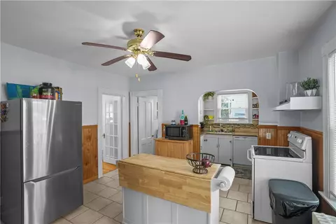 186 High St, Westerly, RI 02891 photo 11