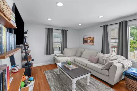 186 High St, Westerly, RI 02891 photo 36