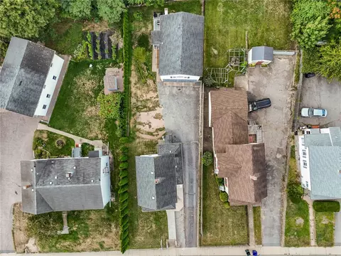 186 High St, Westerly, RI 02891 photo 2