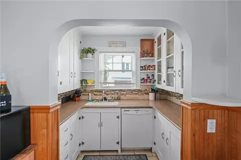 186 High St, Westerly, RI 02891 photo 9