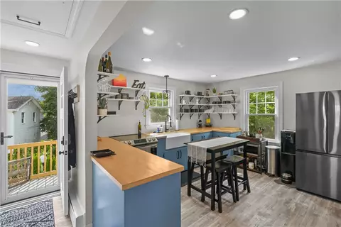 186 High St, Westerly, RI 02891 photo 28