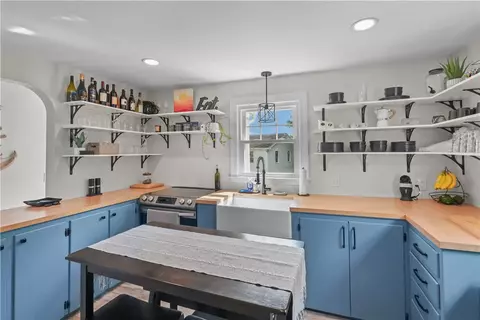 186 High St, Westerly, RI 02891 photo 29