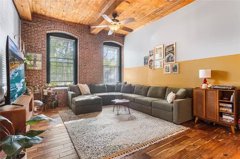 300 Front St #209, Pawtucket, RI 02860