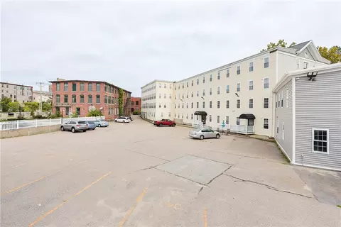 148 Bernon St #19, Woonsocket, RI 02895 photo 27