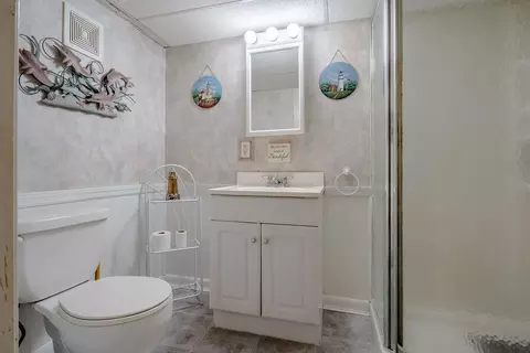 Bath - 72 Priscilla Rd, Woonsocket, RI 02895 photo 3 of 3